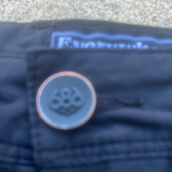 686 Everywhere Hybrid Black Shorts Men's Size L - Picture 3 of 9